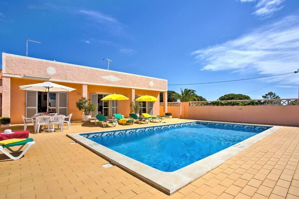 Villa Guita Family House 阿尔布费拉 外观 照片
